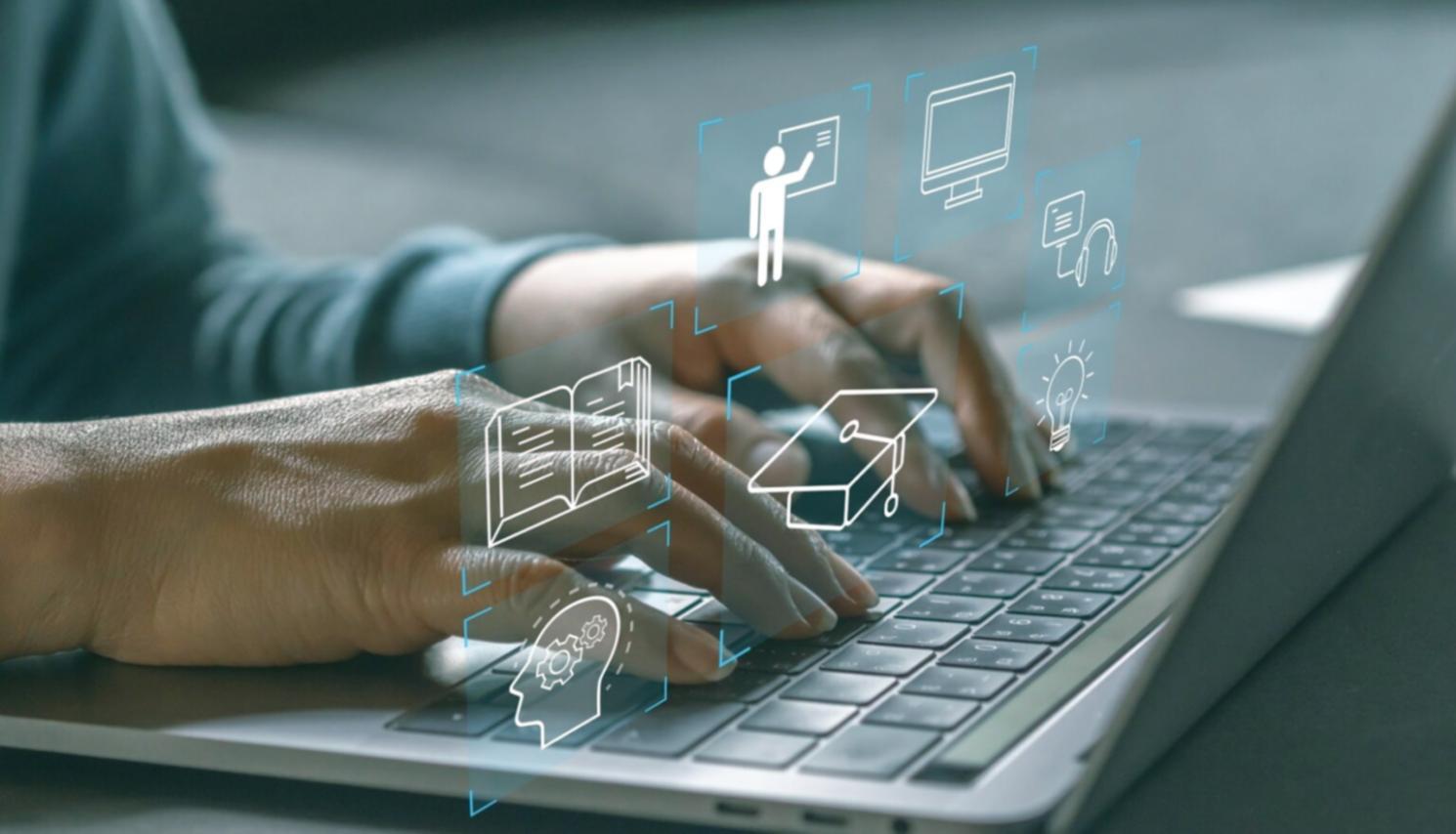 Forschungsarbeit und Analyse journalistischer Theorien